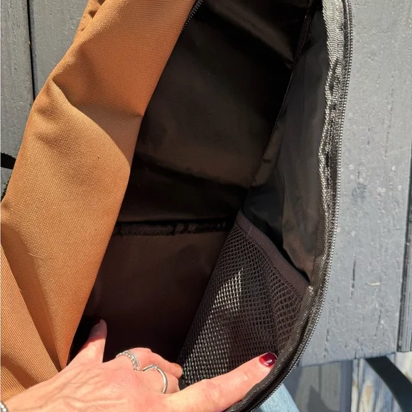 Carhartt Brown Sling Bag - Picture 5 of 5